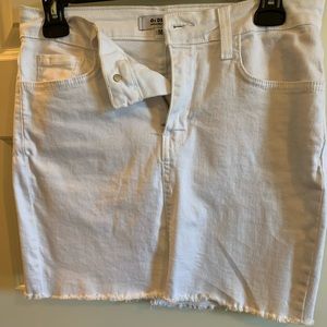 White denim skirt